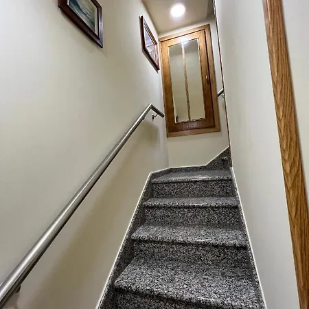 Casa Do Lagar, Da Abrela O Vicedo