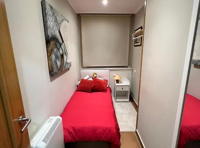 Casa Do Lagar, Da Abrela * O Vicedo