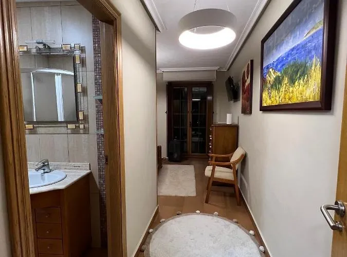 Casa Do Lagar, Da Abrela Tatil Evi O Vicedo