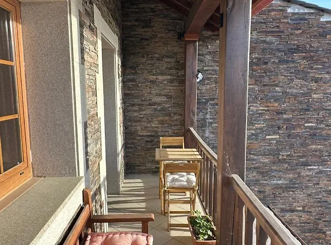 Casa Do Lagar, Da Abrela * O Vicedo